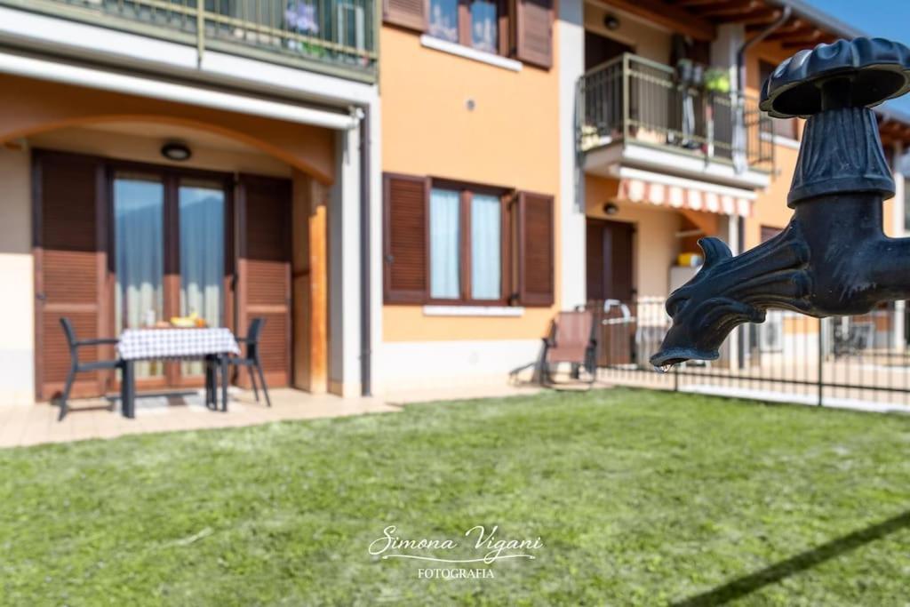 Il Giardino Di Laura Apartman Costa Volpino Kültér fotó